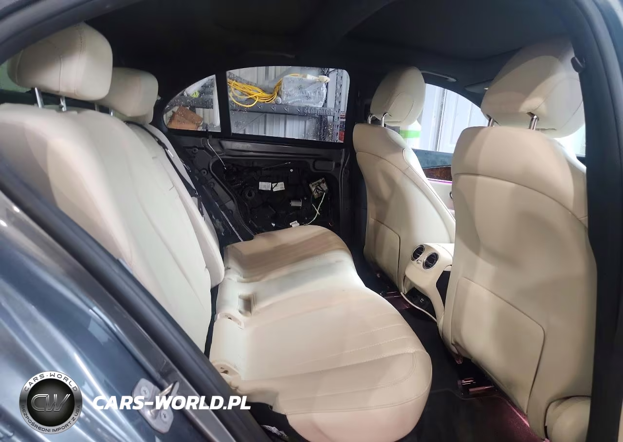 2017 Mercedes-Benz E 300 4Matic VIN:WDDZF4KB3HA049975 - 10