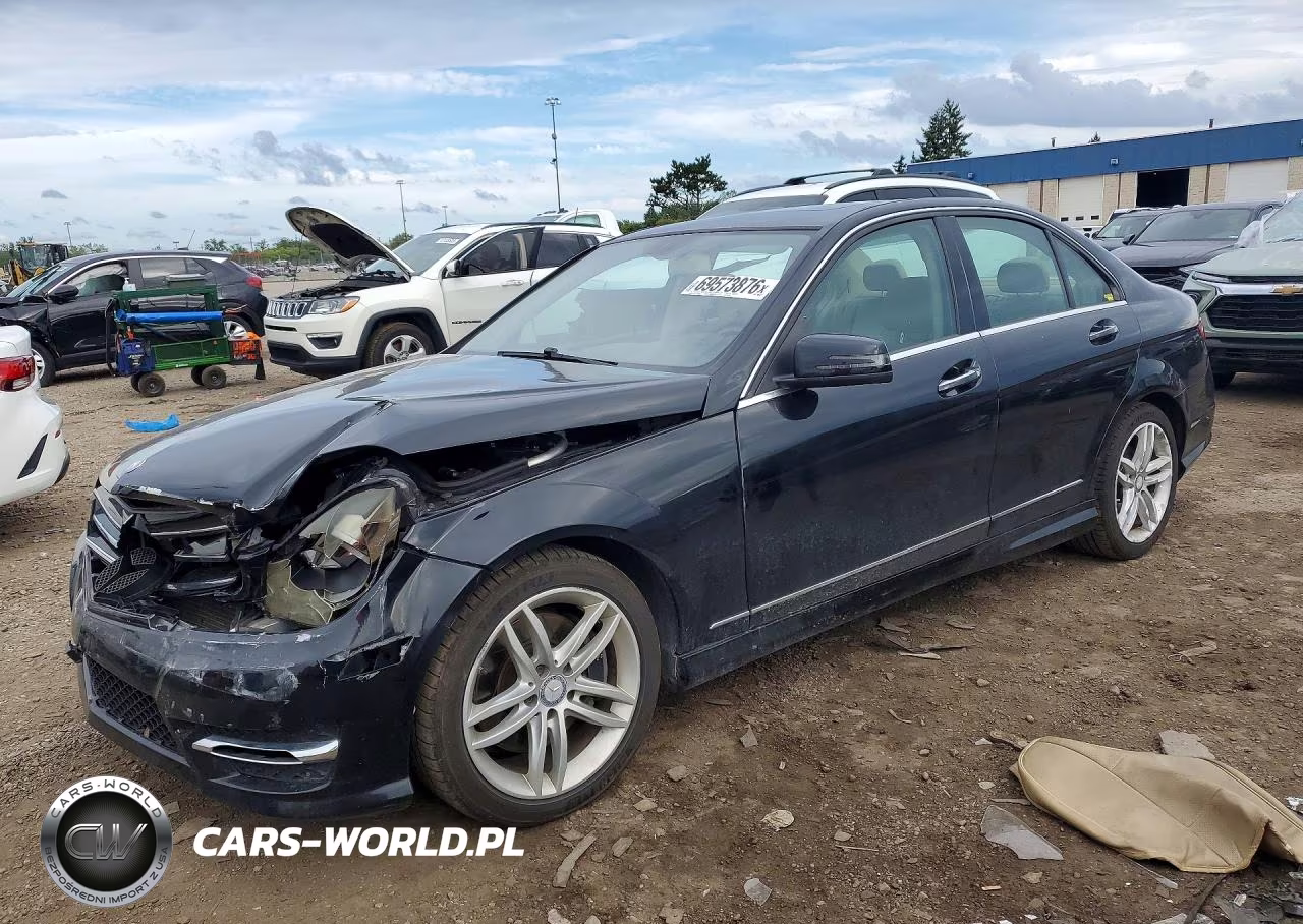 2014 Mercedes-Benz C 300 4Matic