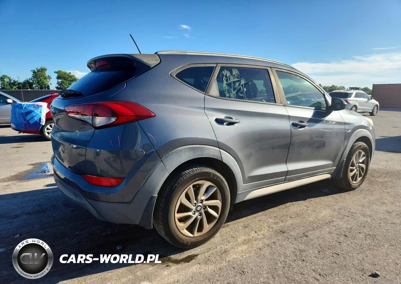 2017 Hyundai Tucson Se VIN:KM8J33A45HU452668 - 3