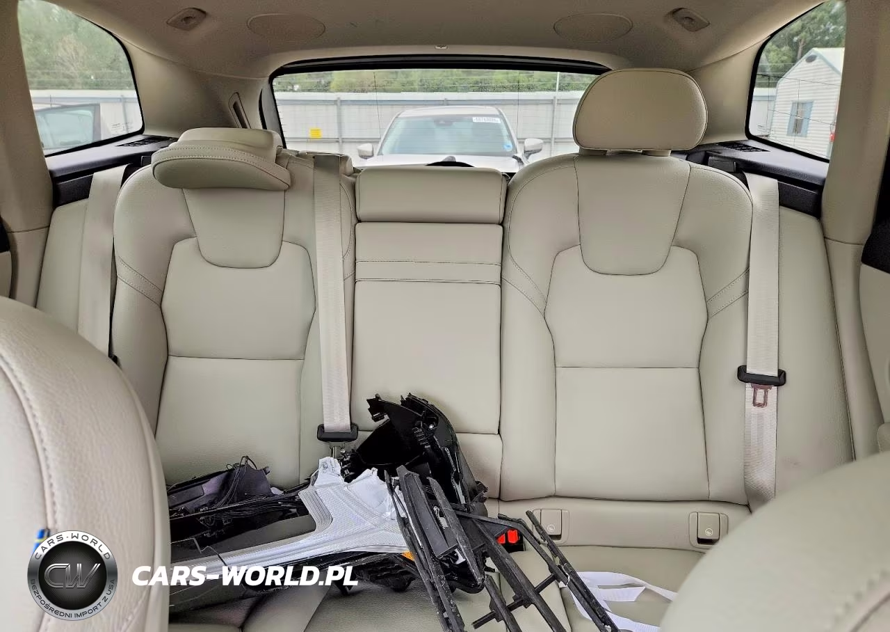 2019 Volvo Xc60 T5 Momentum VIN:LYV102DK5KB177550 - 10