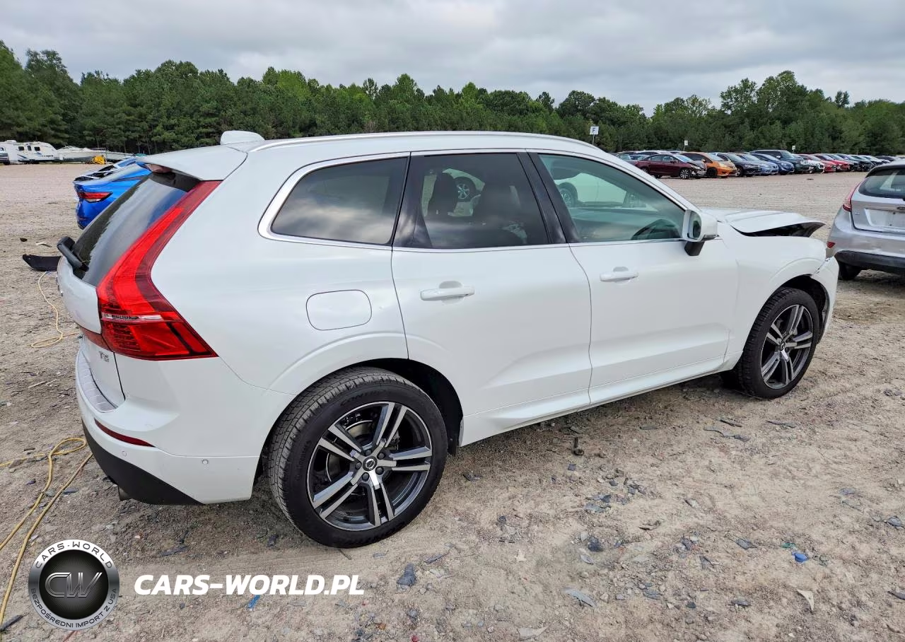 2019 Volvo Xc60 T5 Momentum VIN:LYV102DK5KB177550 - 3