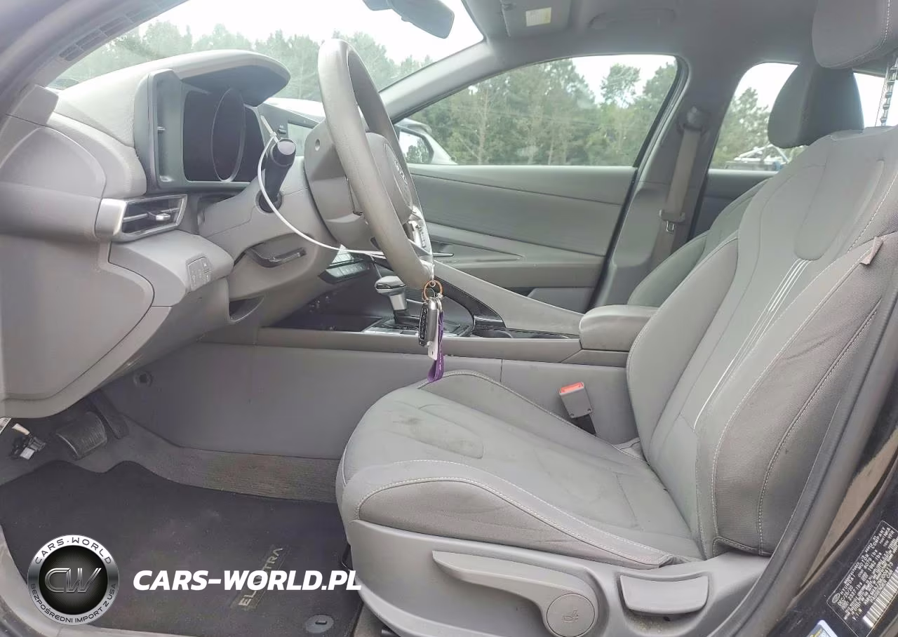2021 Hyundai Elantra Blue VIN:KMHLM4AJ2MU004173 - 7