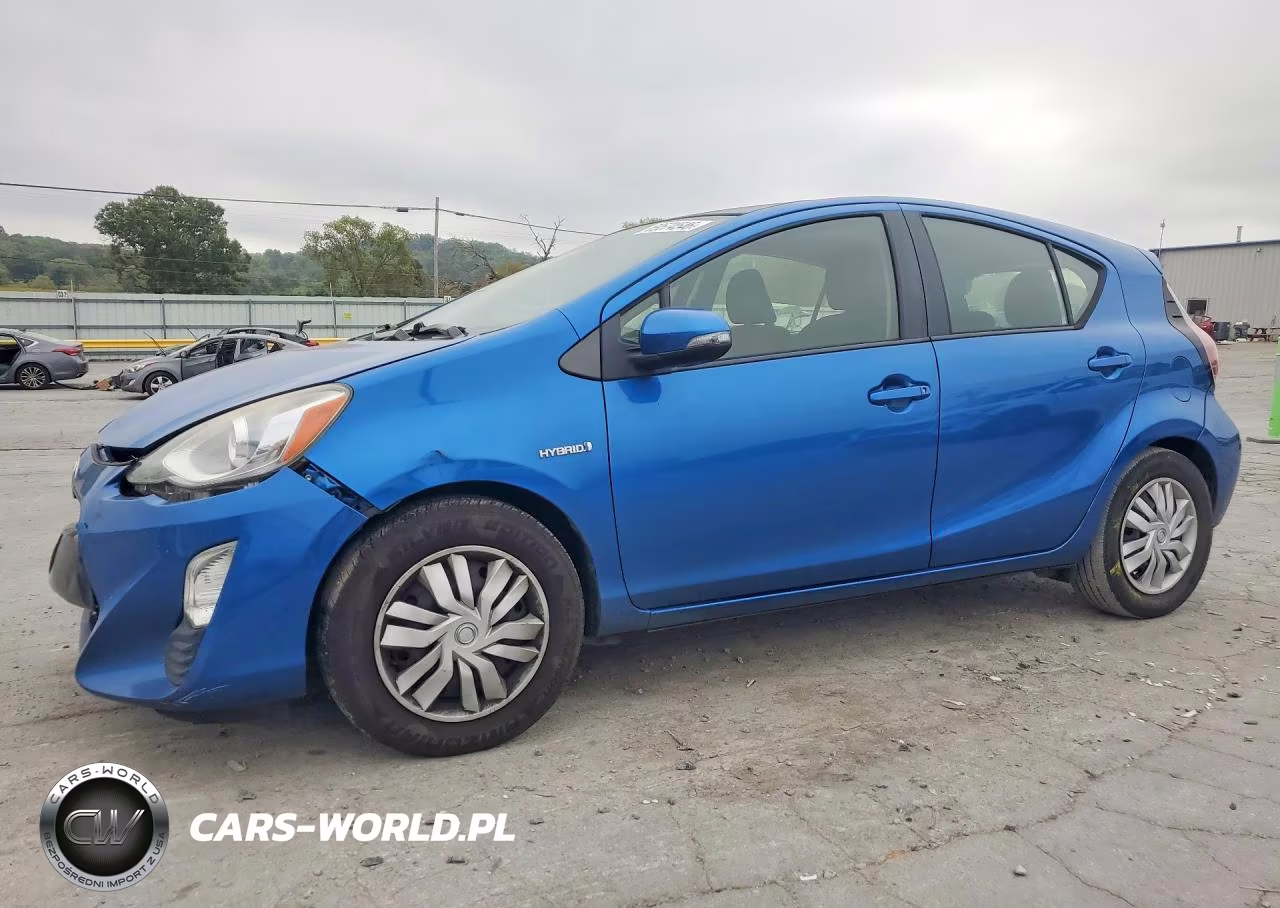 2016 Toyota Prius C Two