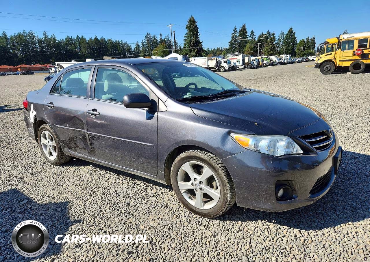 2013 Toyota Corolla Le VIN:2T1BU4EE8DC041755 - 4