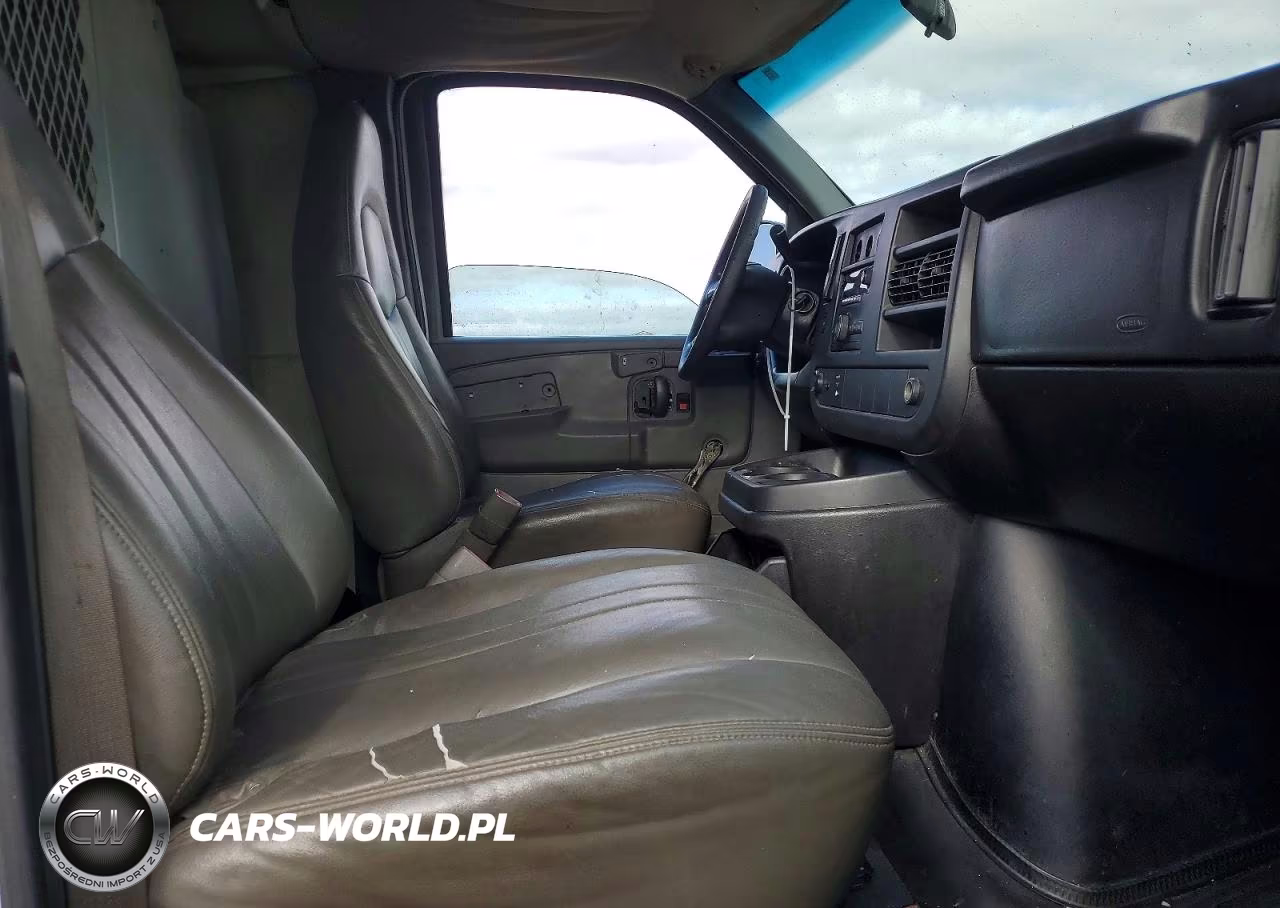 2008 Chevrolet Express G2500 Delivery Van VIN:1GCGG29C181204590 - 11