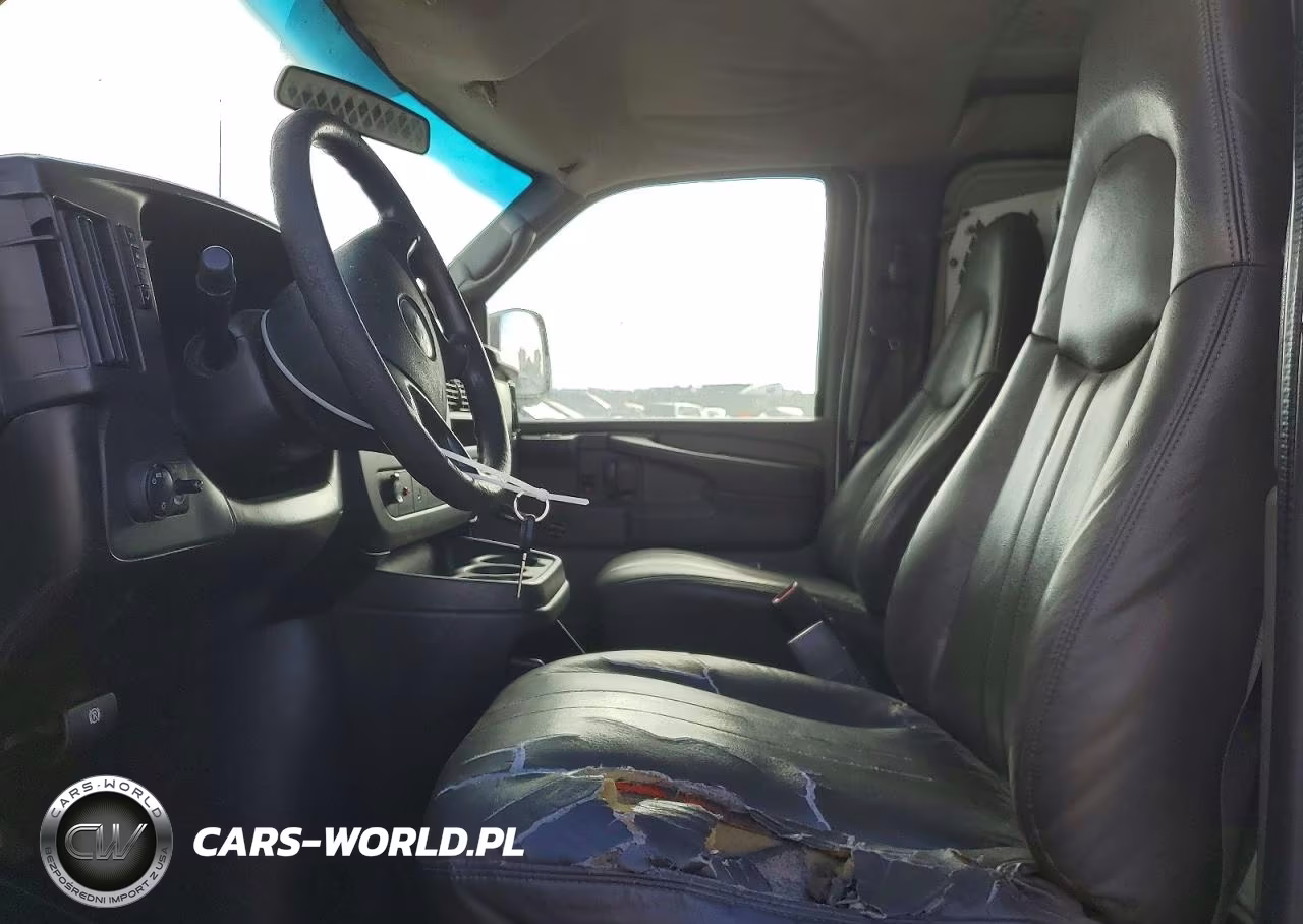 2008 Chevrolet Express G2500 Delivery Van VIN:1GCGG29C181204590 - 7