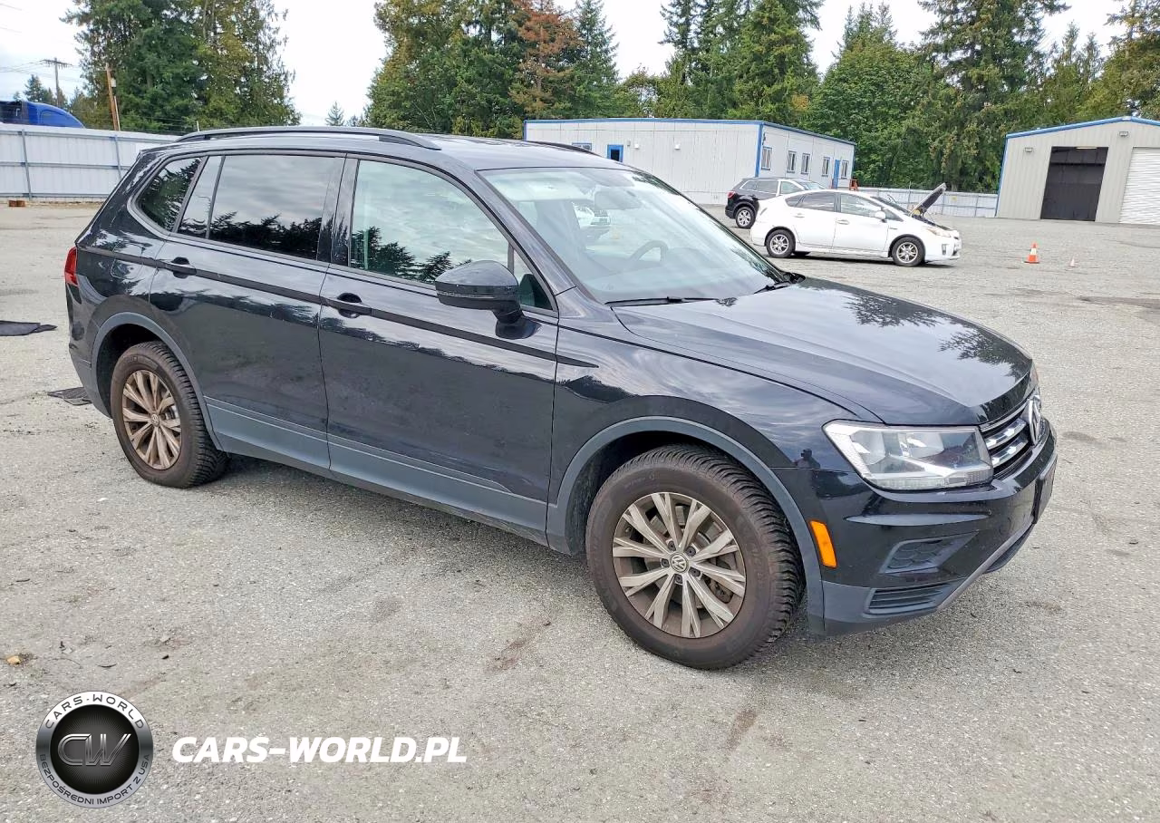 2018 Volkswagen Tiguan S VIN:3VV0B7AX6JM131495 - 4