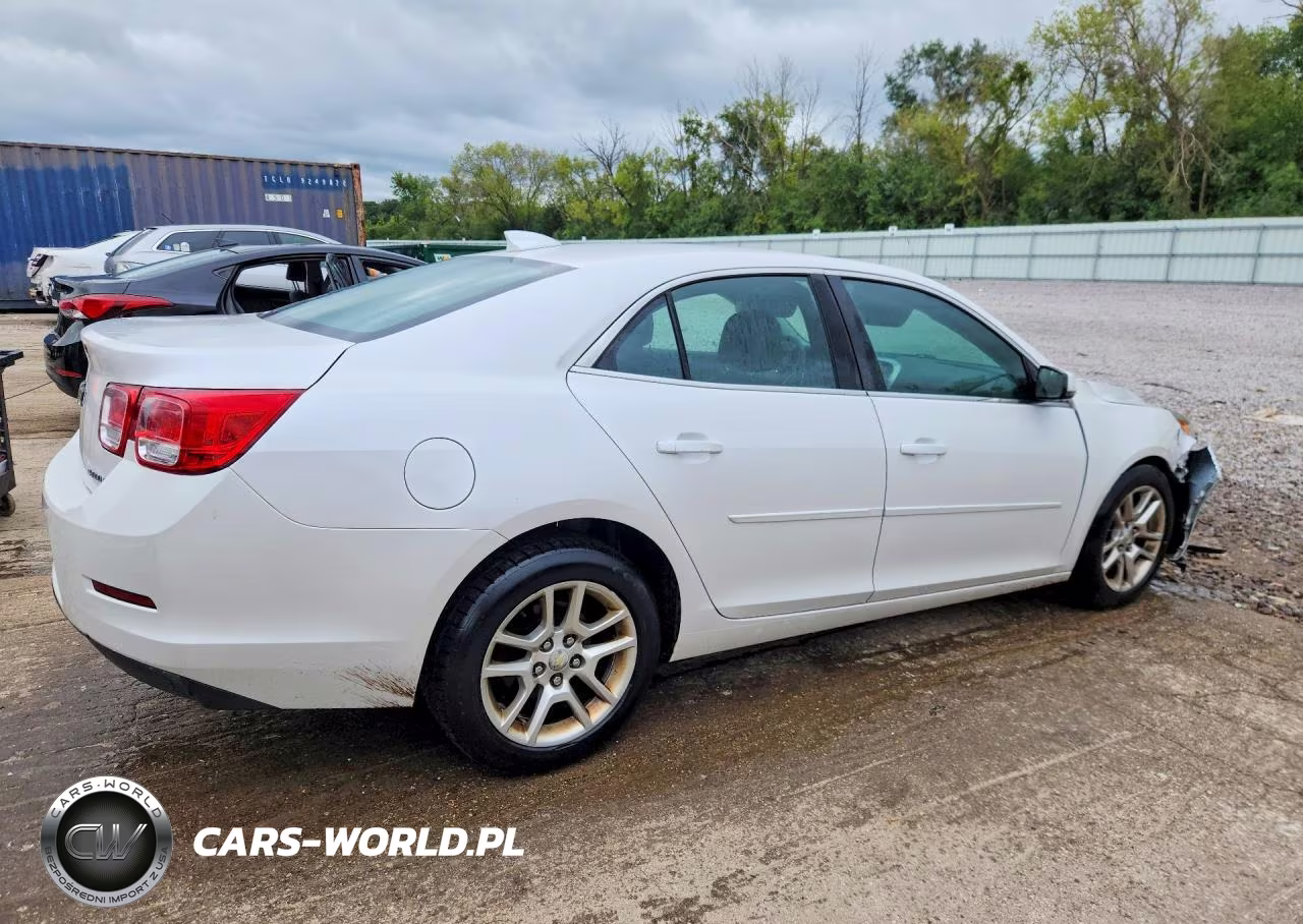 2015 Chevrolet Malibu 1Lt VIN:1G11C5SL3FF283878 - 3