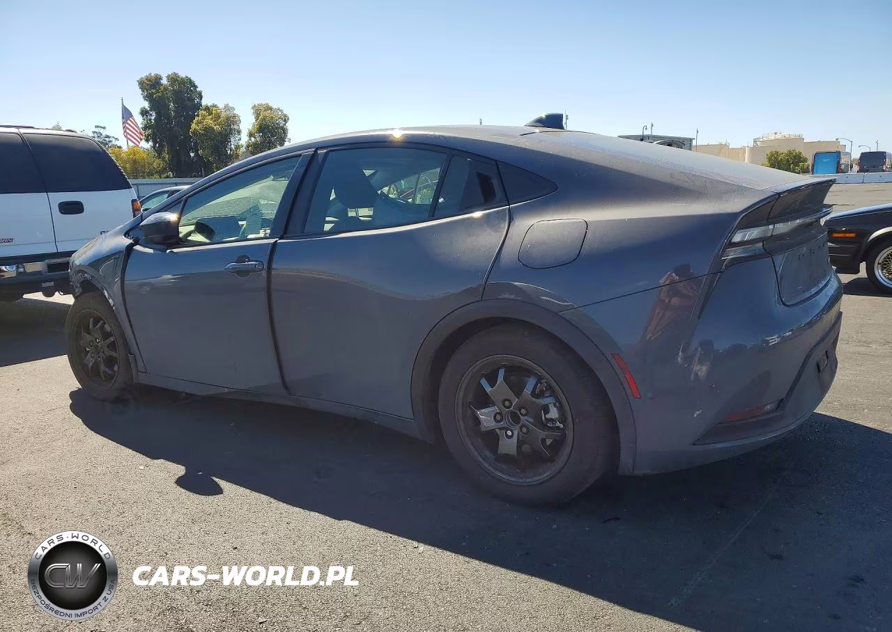 2025 Toyota Prius Plug-In Hybrid Se VIN:JTDACACU2S3052702 - 2