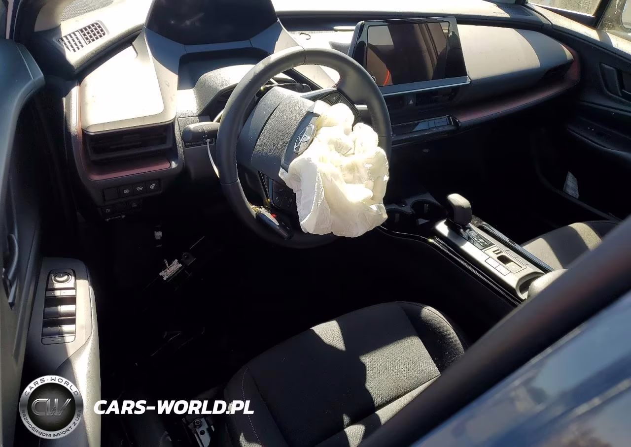 2025 Toyota Prius Plug-In Hybrid Se VIN:JTDACACU2S3052702 - 8