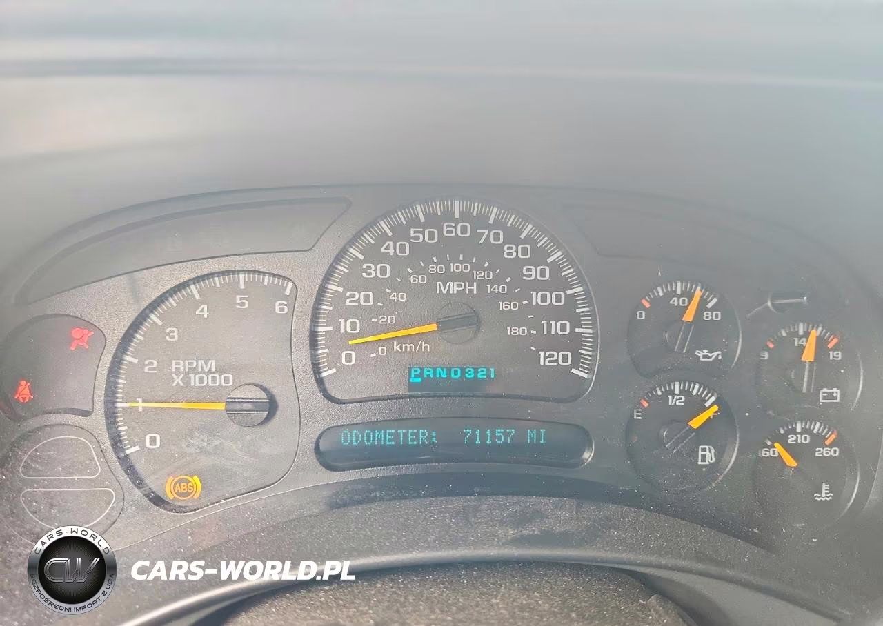 2004 Chevrolet Silverado C1500 VIN:2GCEC13T841417417 - 9