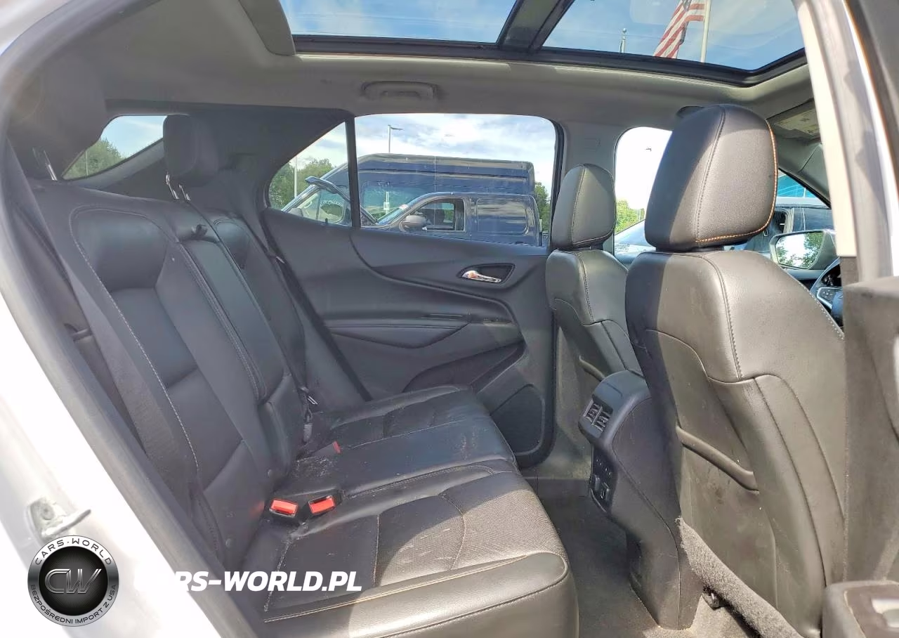 2018 Chevrolet Equinox Premier VIN:2GNAXVEV7J6132982 - 11