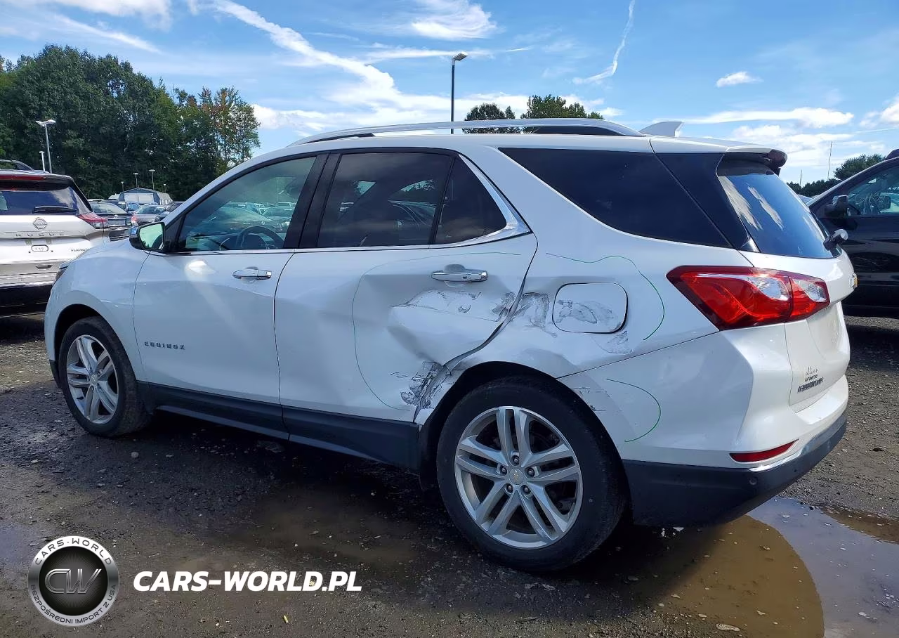 2018 Chevrolet Equinox Premier VIN:2GNAXVEV7J6132982 - 2