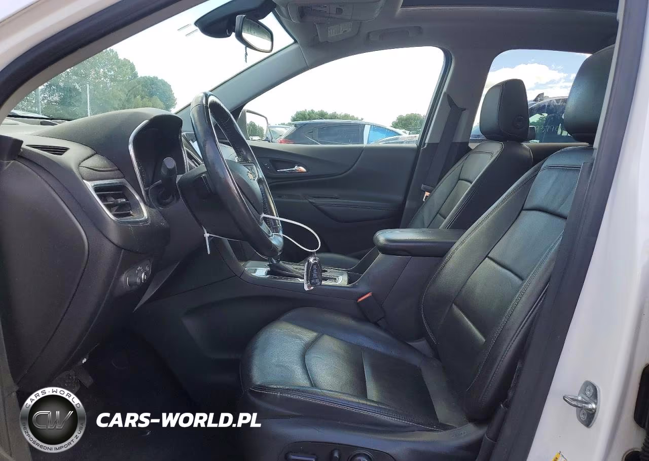 2018 Chevrolet Equinox Premier VIN:2GNAXVEV7J6132982 - 7