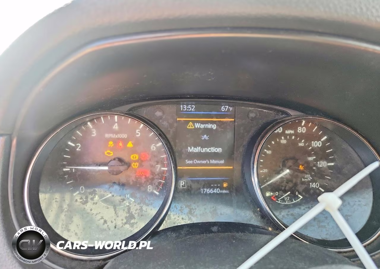 2018 Nissan Rogue Sl VIN:JN8AT2MV5JW329941 - 9