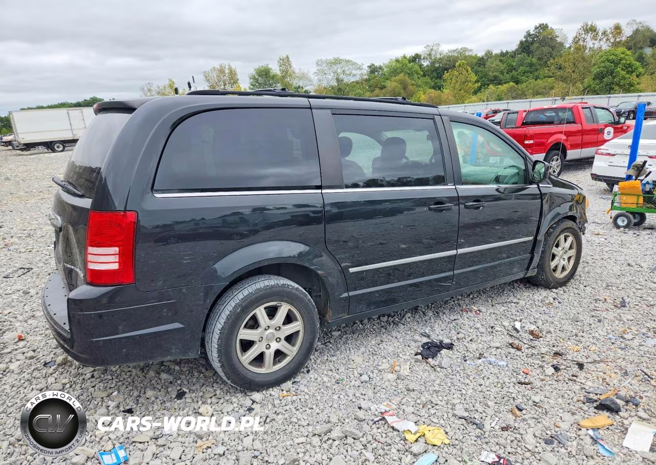 2009 Chrysler Town & Country Touring VIN:2A8HR541X9R528326 - 3