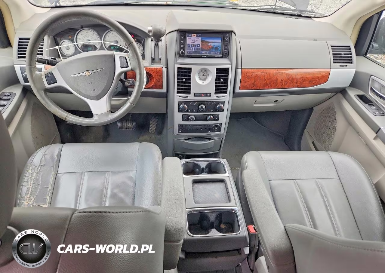 2009 Chrysler Town & Country Touring VIN:2A8HR541X9R528326 - 8