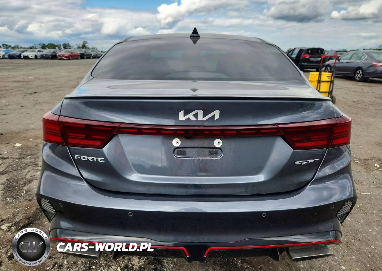 2024 Kia Forte Gt VIN:3KPF44AC1RE710057 - 6