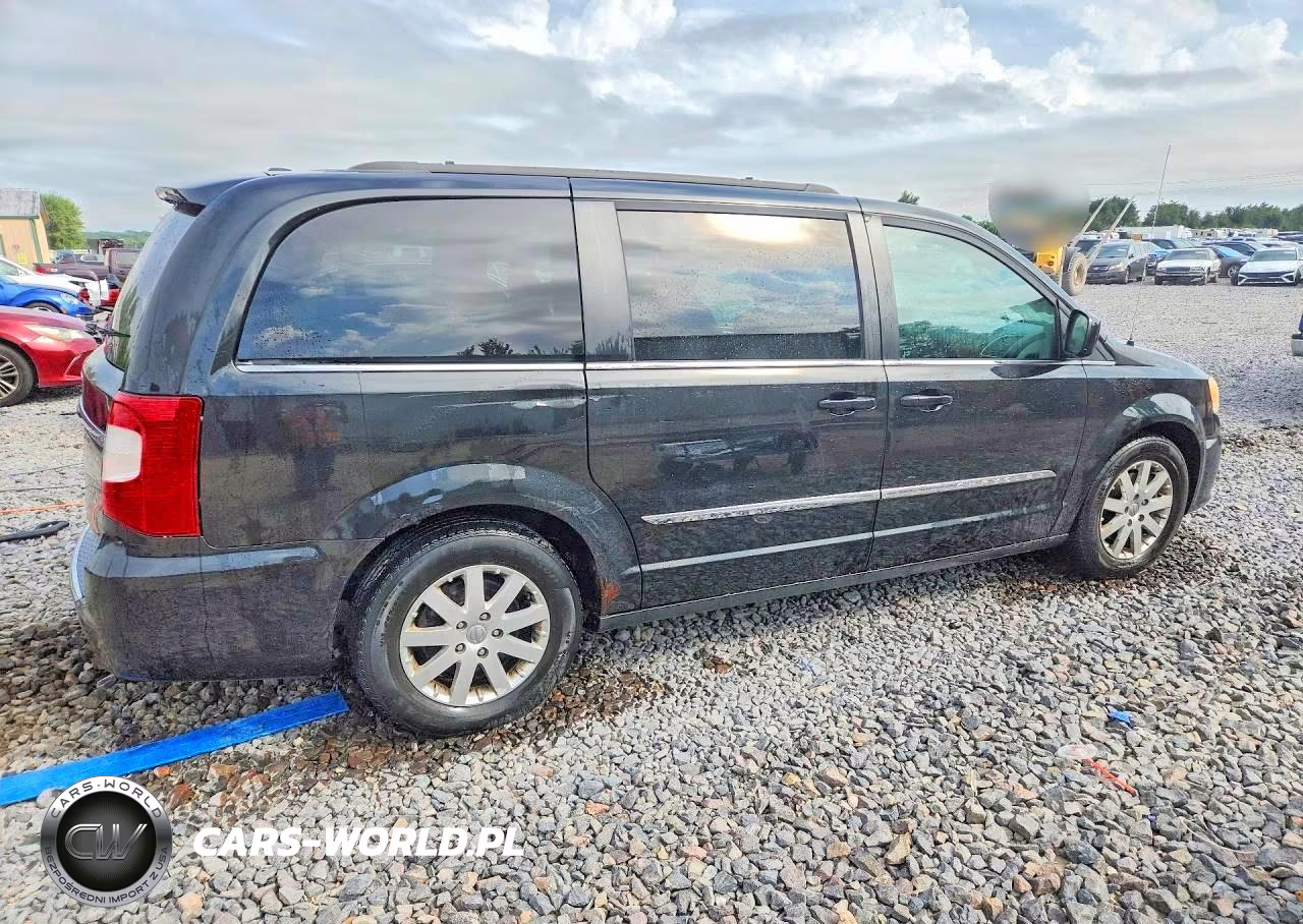 2014 Chrysler Town & Country Touring VIN:2C4RC1BG6ER382854 - 3