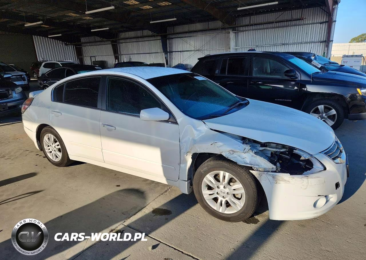 2012 Nissan Altima 2.5 VIN:1N4AL2AP7CN467612 - 4