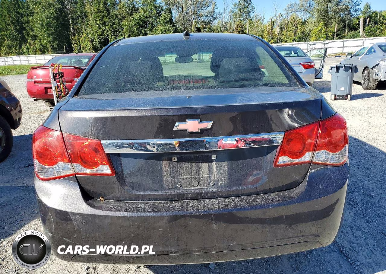 2014 Chevrolet Cruze Ls VIN:1G1PA5SG3E7267837 - 6