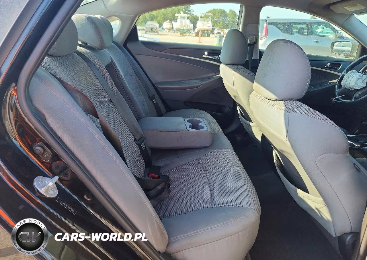 2014 Hyundai Sonata Gls VIN:5NPEB4AC3EH947771 - 10