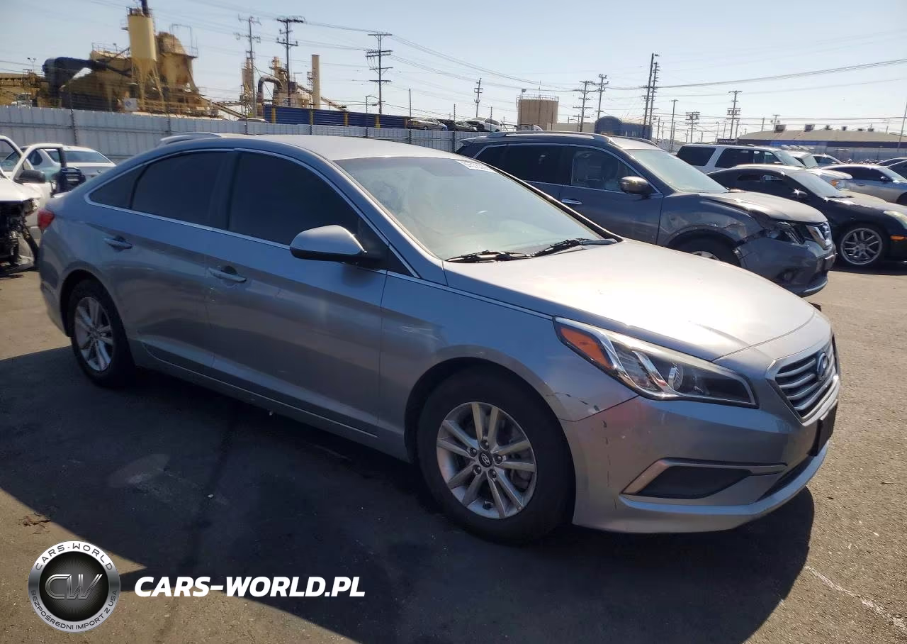 2017 Hyundai Sonata Se VIN:5NPE24AFXHH515337 - 4