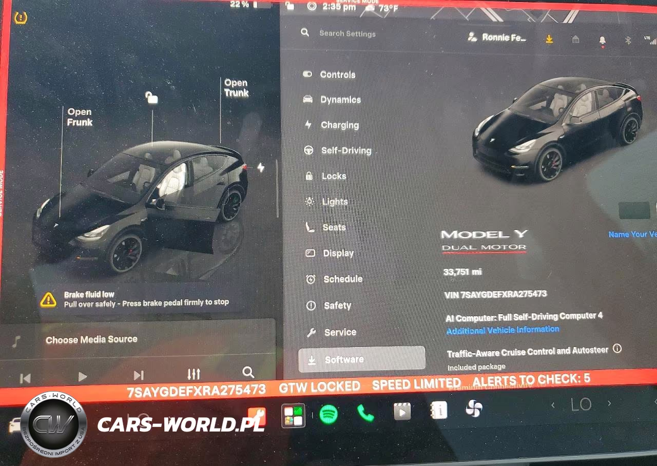 2024 Tesla Model Y VIN:7SAYGDEFXRA275473 - 9
