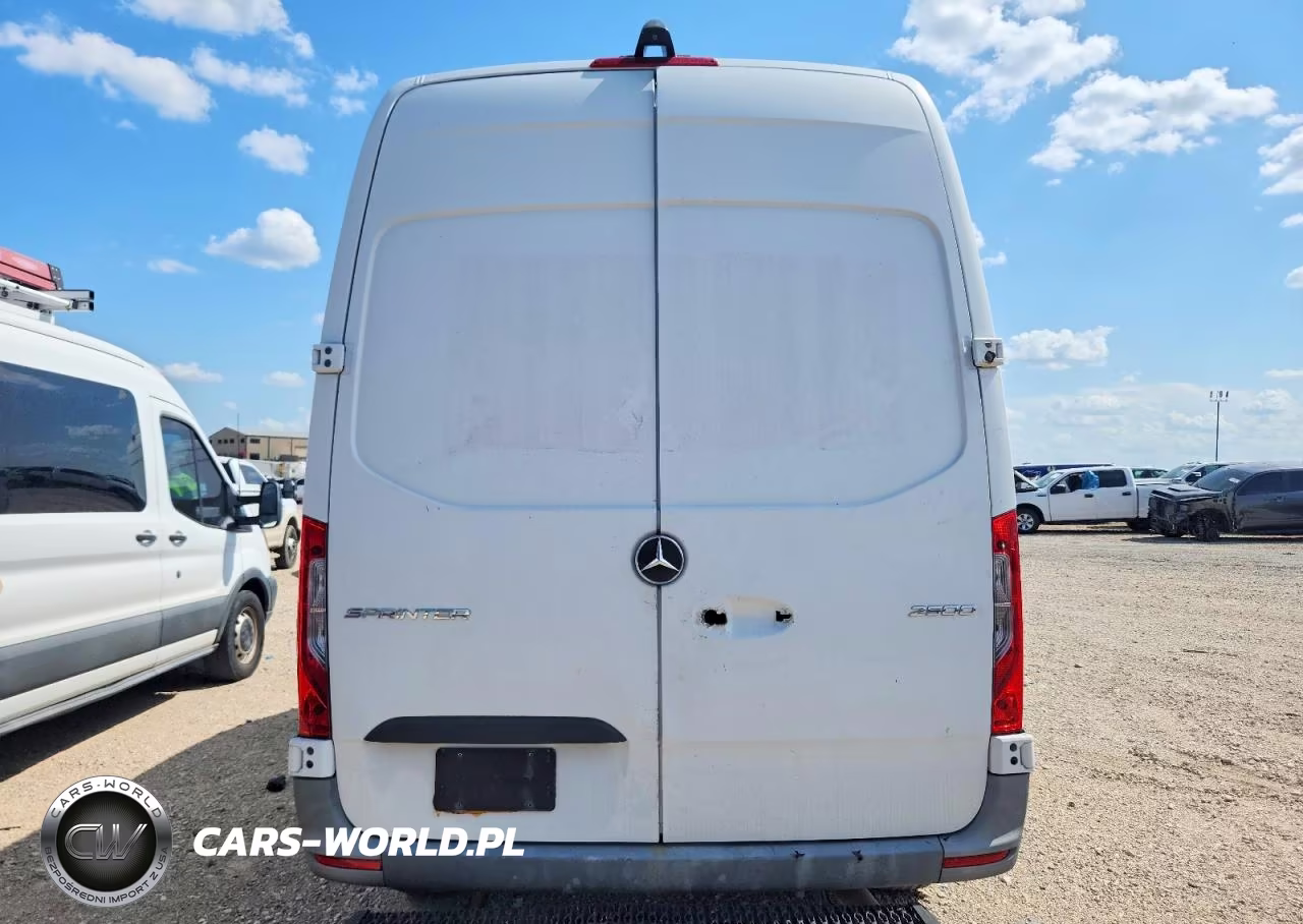 2022 Mercedes-Benz Sprinter 2500 VIN:W1Y40BHY5NT097186 - 10