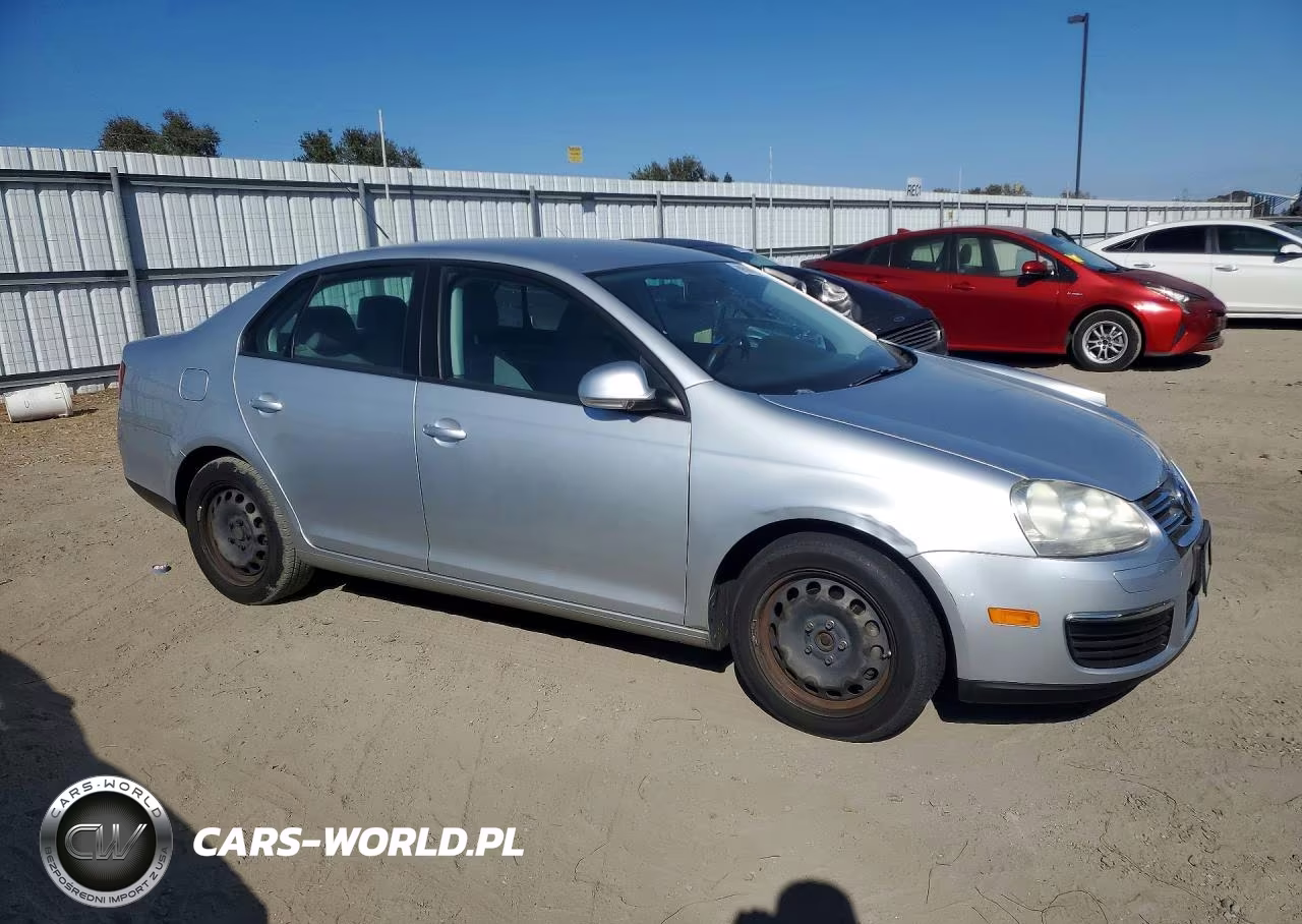 2009 Volkswagen Jetta S VIN:3VWJZ71K69M070838 - 4