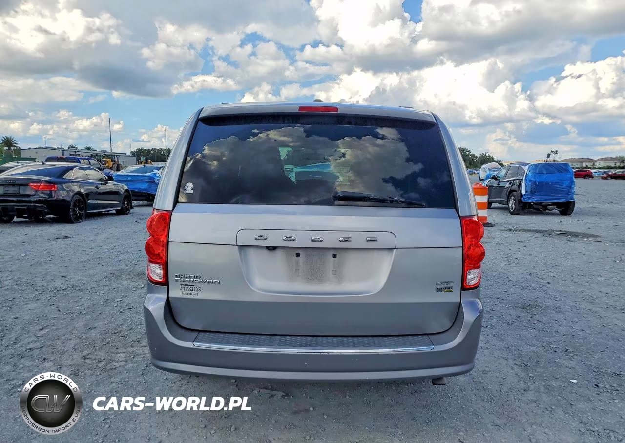 2017 Dodge Grand Caravan Gt VIN:2C4RDGEG1HR697464 - 6