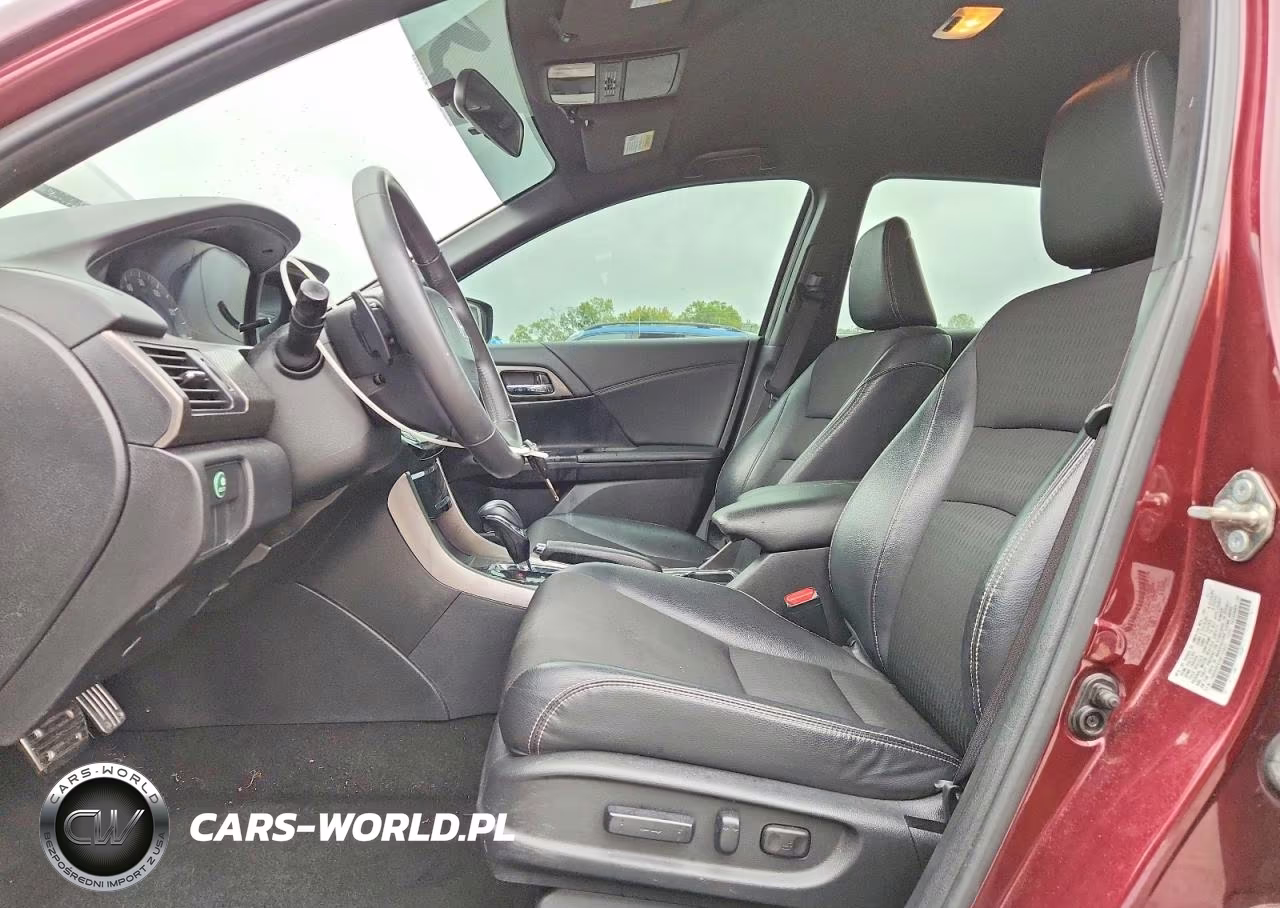 2017 Honda Accord Sport VIN:1HGCR2F57HA153631 - 7