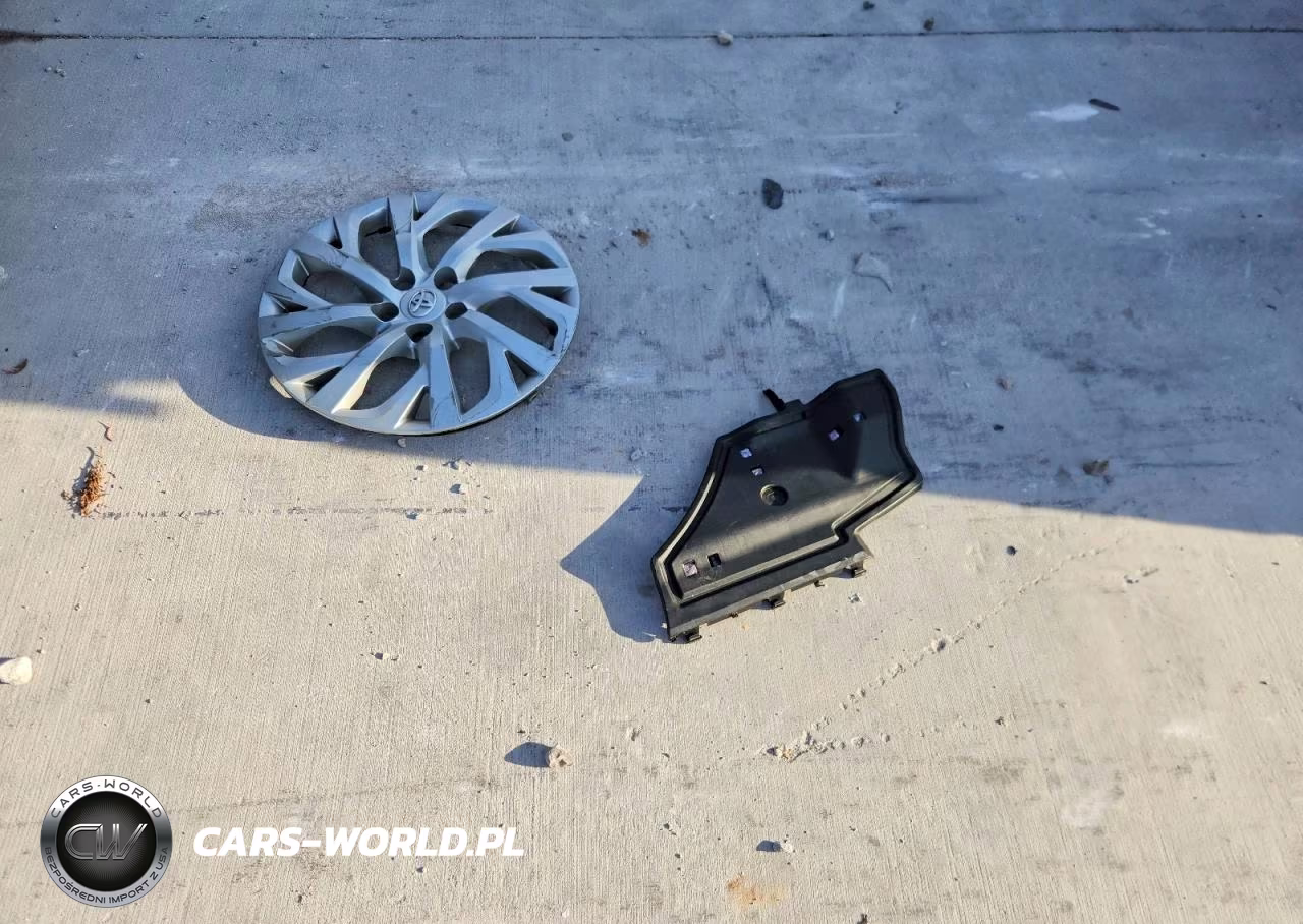 2019 Toyota Corolla Le VIN:2T1BURHE5KC147859 - 12
