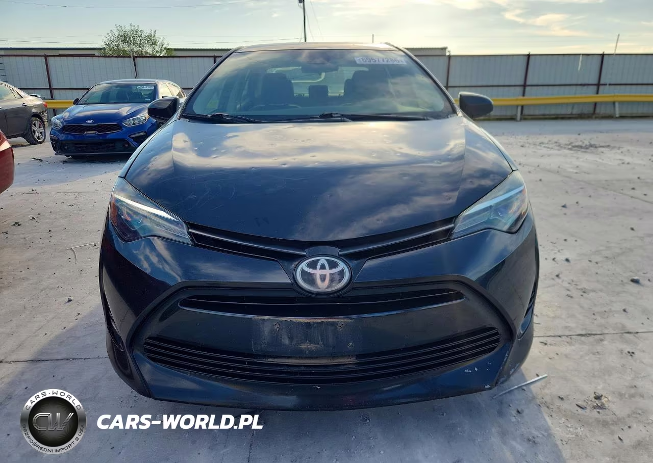 2019 Toyota Corolla Le VIN:2T1BURHE5KC147859 - 5