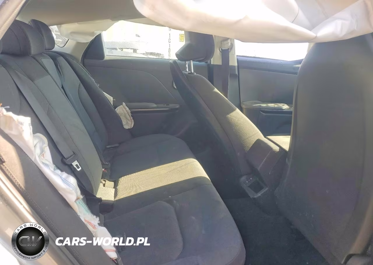 2025 Kia K4 Lxs VIN:3KPFT4DE7SE049639 - 10