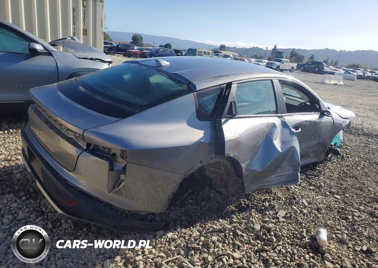 2025 Kia K4 Lxs VIN:3KPFT4DE7SE049639 - 3