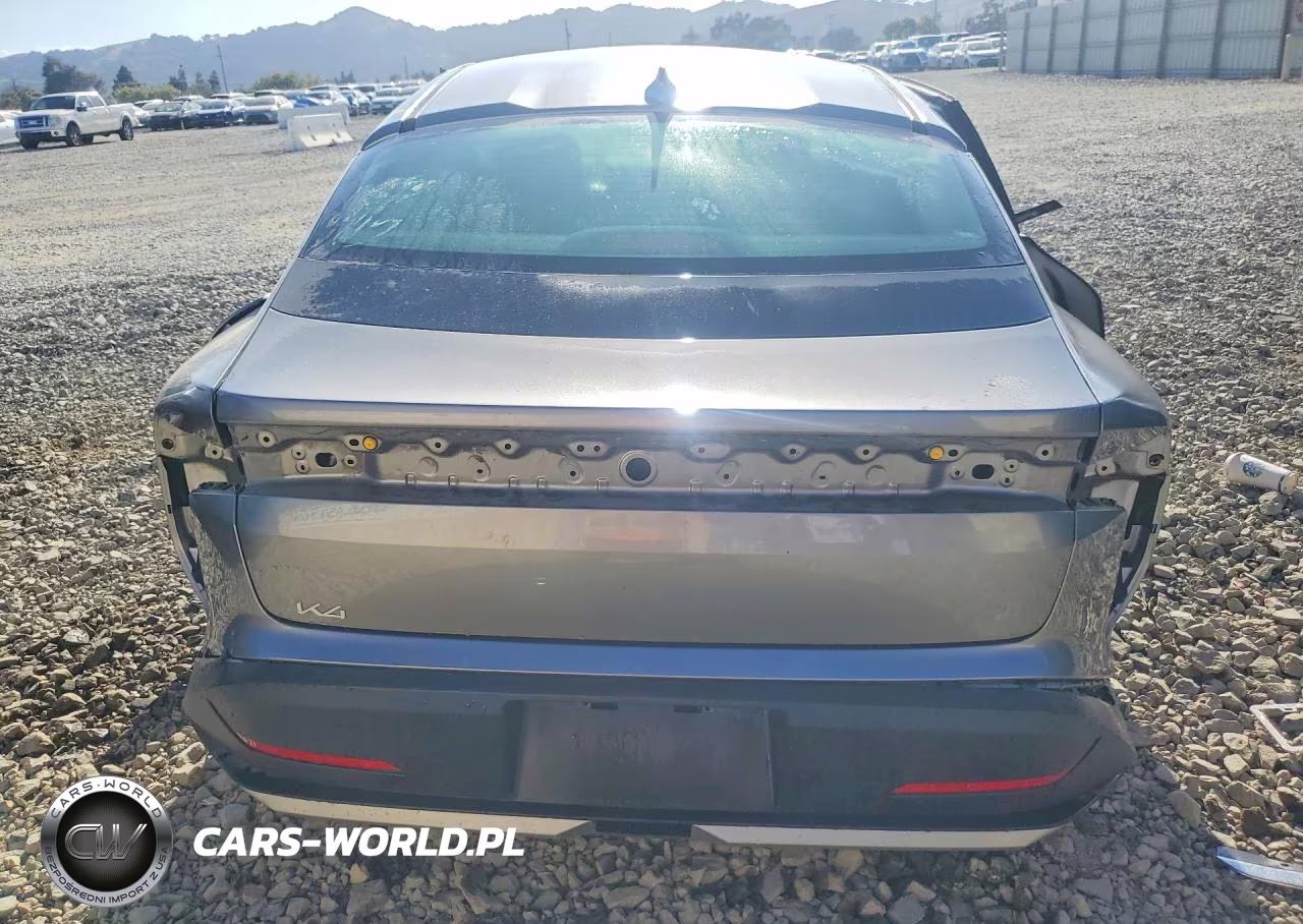 2025 Kia K4 Lxs VIN:3KPFT4DE7SE049639 - 6