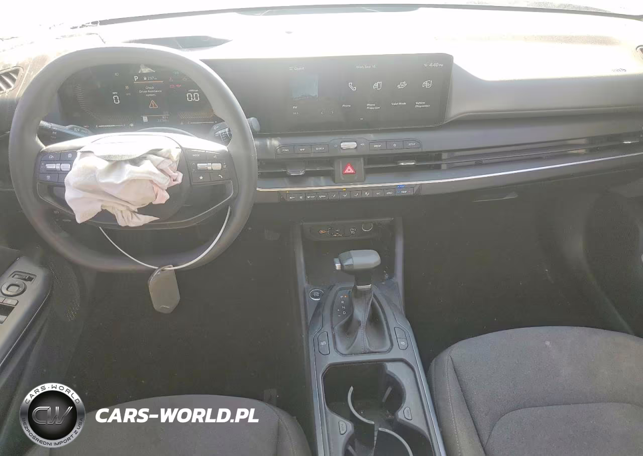 2025 Kia K4 Lxs VIN:3KPFT4DE7SE049639 - 8