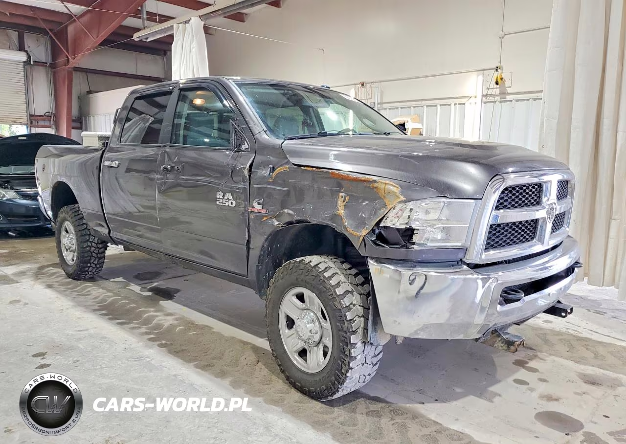 2015 Ram 2500 Slt VIN:3C6UR5DL8FG536196 - 4