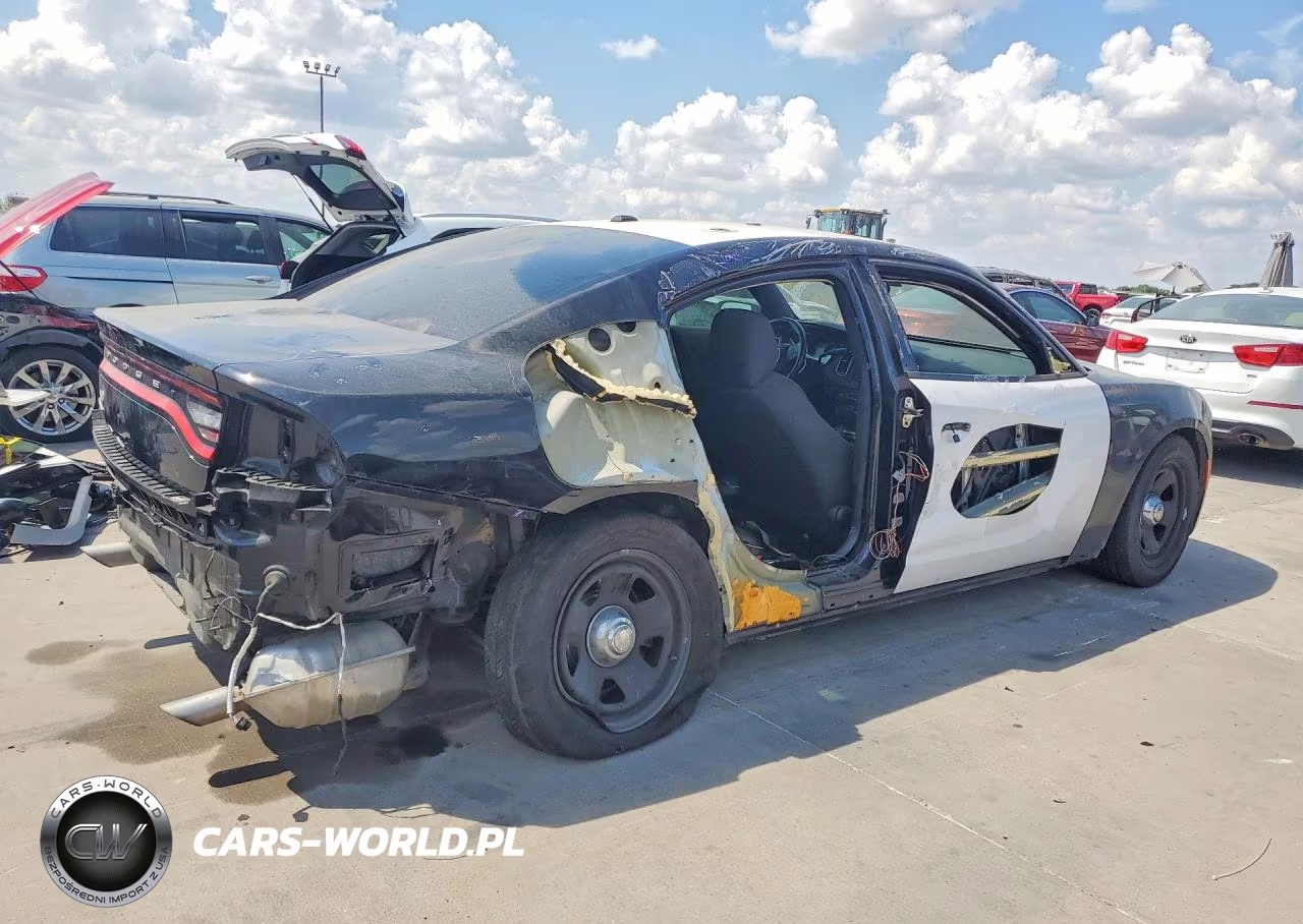 2023 Dodge Charger Police VIN:2C3CDXAT1PH663865 - 3
