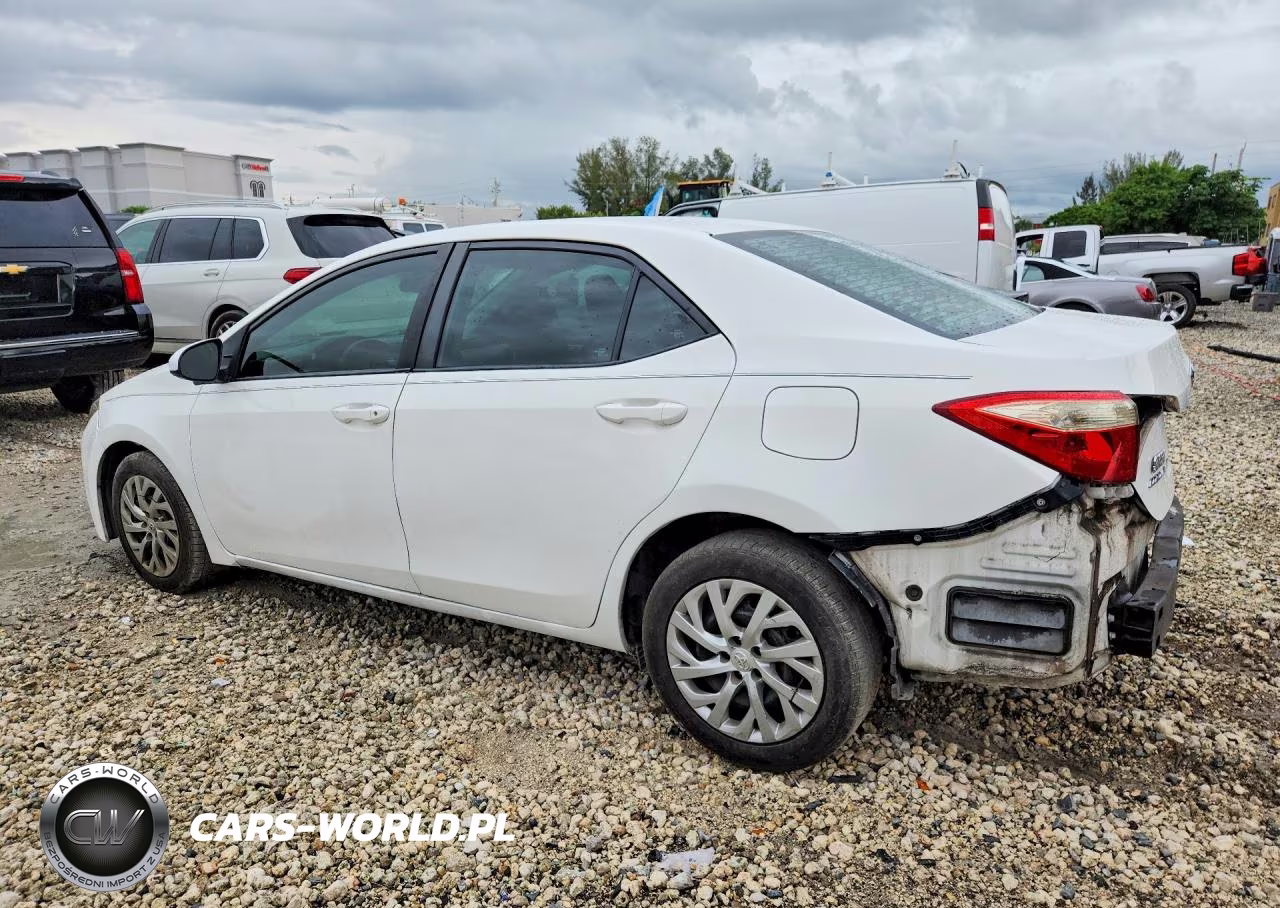 2016 Toyota Corolla Le VIN:2T1BURHE3GC569345 - 2