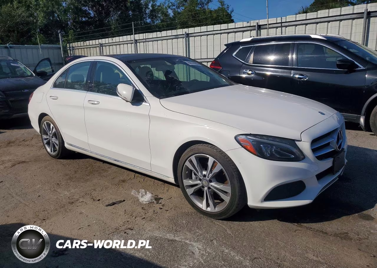 2015 Mercedes-Benz C 300 VIN:55SWF4JB6FU052970 - 4