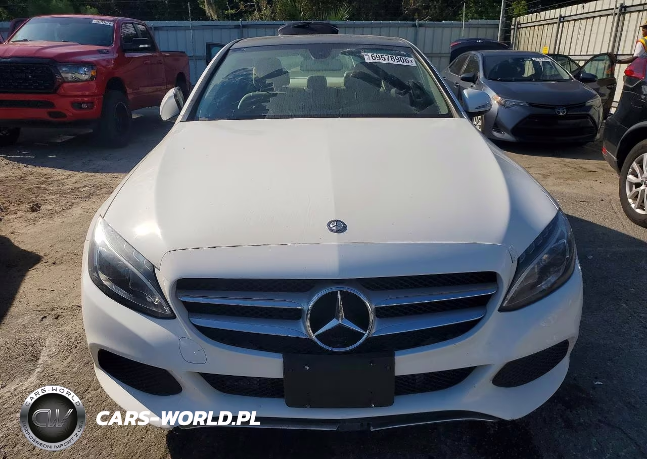 2015 Mercedes-Benz C 300 VIN:55SWF4JB6FU052970 - 5