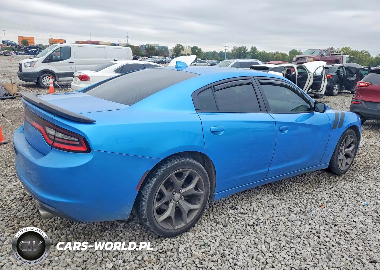 2015 Dodge Charger Sxt VIN:2C3CDXHG4FH754328 - 3