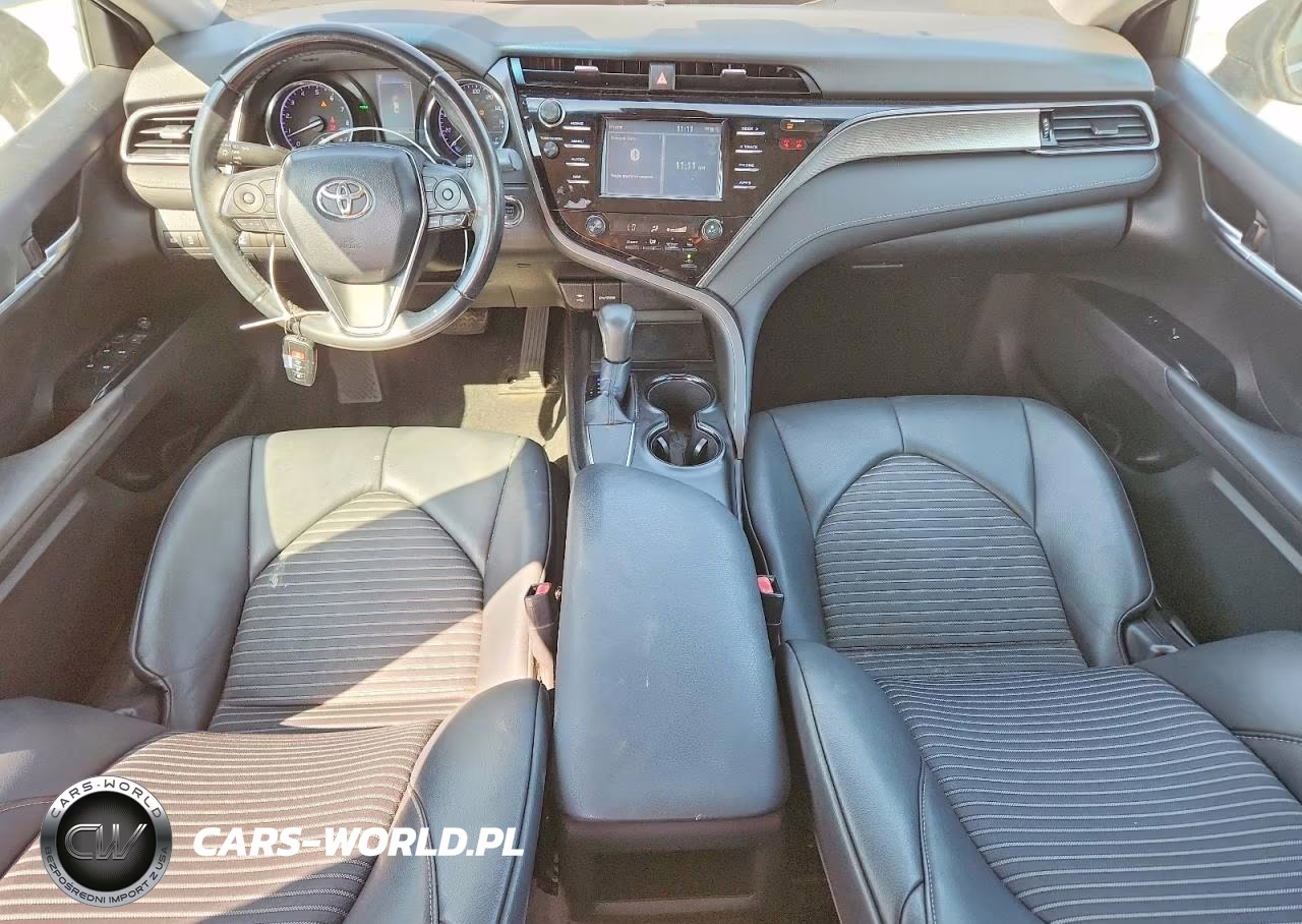 2019 Toyota Camry Se VIN:4T1B11HK6KU682889 - 8