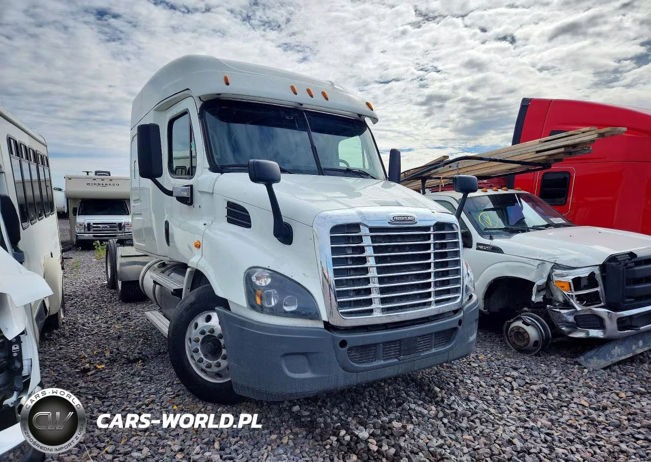 2020 Freightliner Cascadia 113 Semi Truck VIN:3AKJGHDV8LDLN6494 - 4