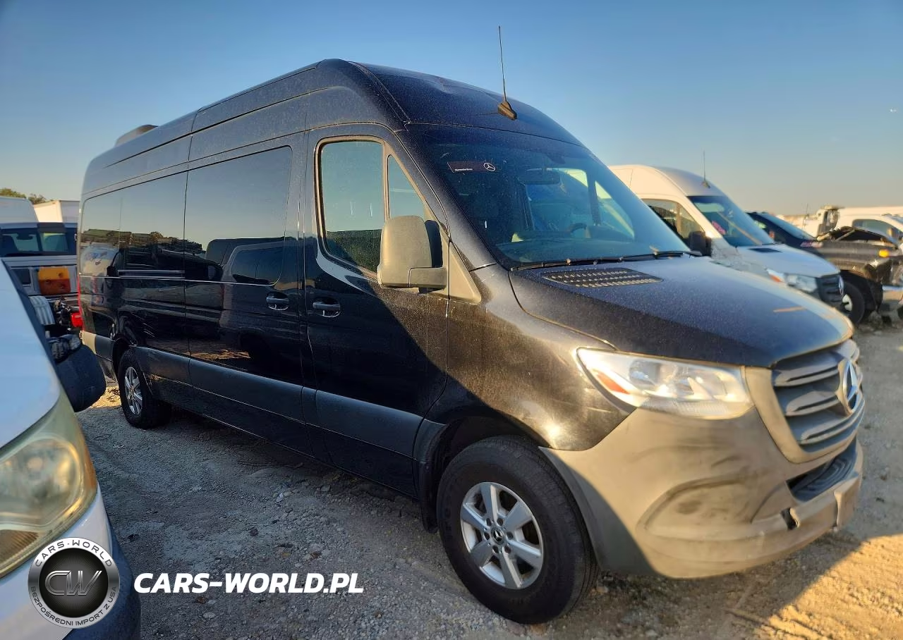 2020 Mercedes-Benz Sprinter 2500 VIN:W1Z4EGHY0LT026646 - 4