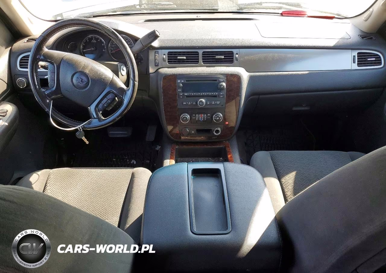 2007 Chevrolet Tahoe C1500 VIN:1GNFC13C77J405815 - 8
