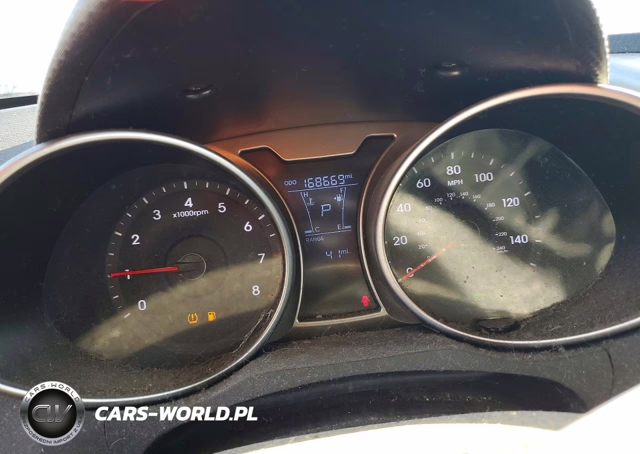 2012 Hyundai Veloster Base VIN:KMHTC6AD7CU059953 - 9