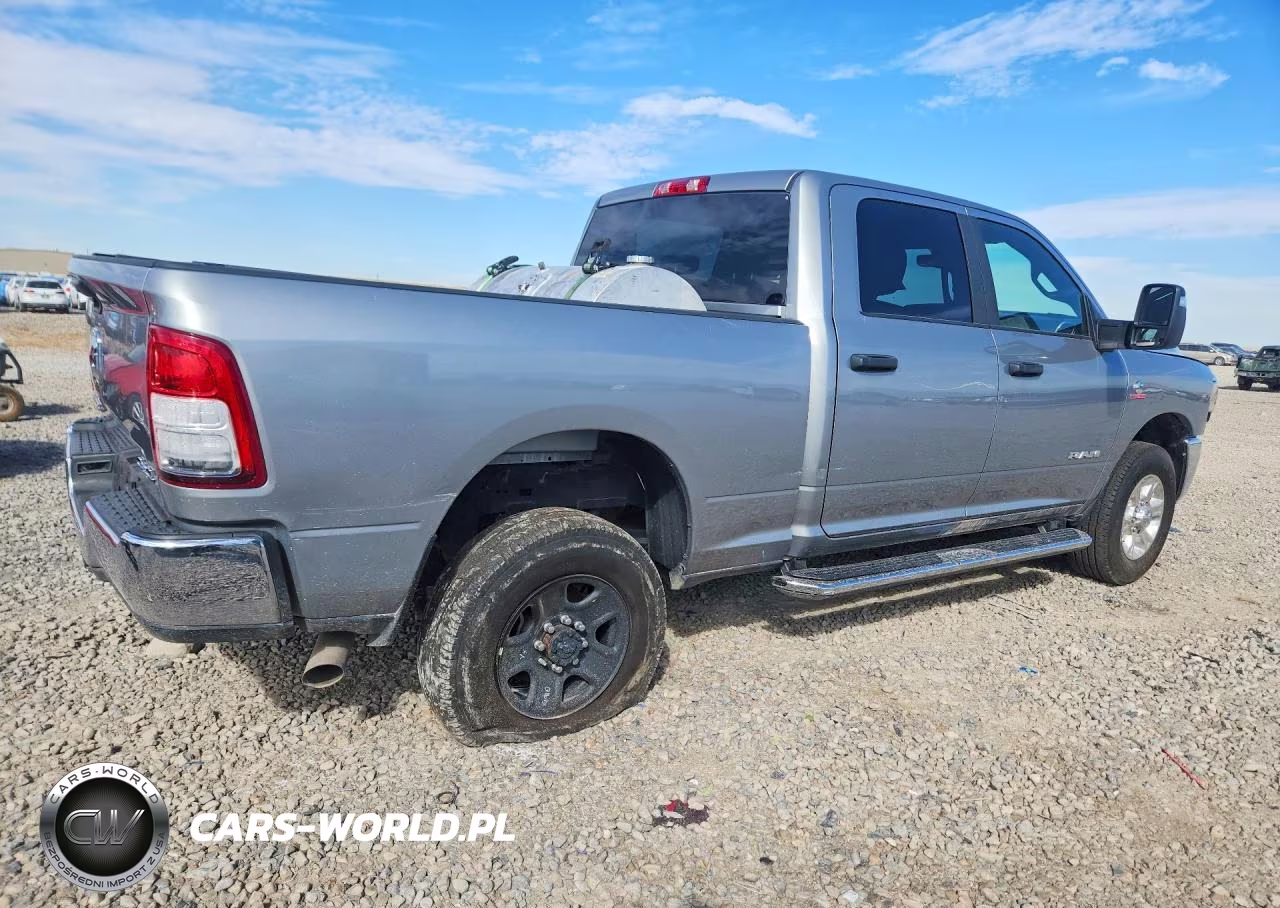 2024 Ram 2500 Big Horn VIN:3C6UR5DL8RG303018 - 3